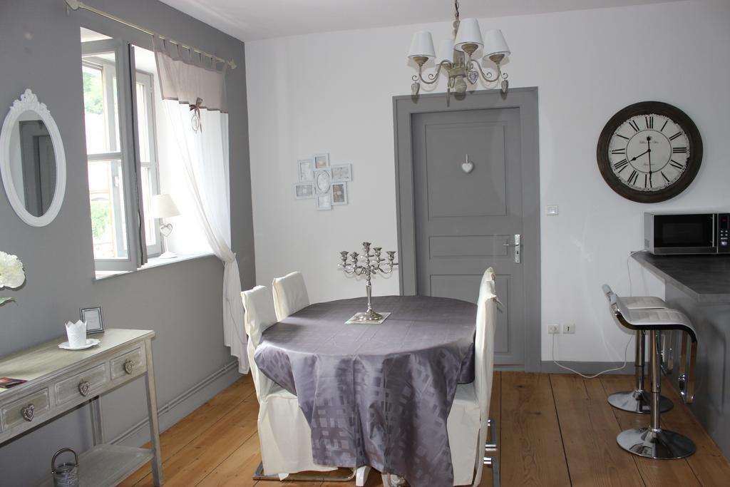 Gite Des 3 Chateaux Ribeauvillé Rom bilde